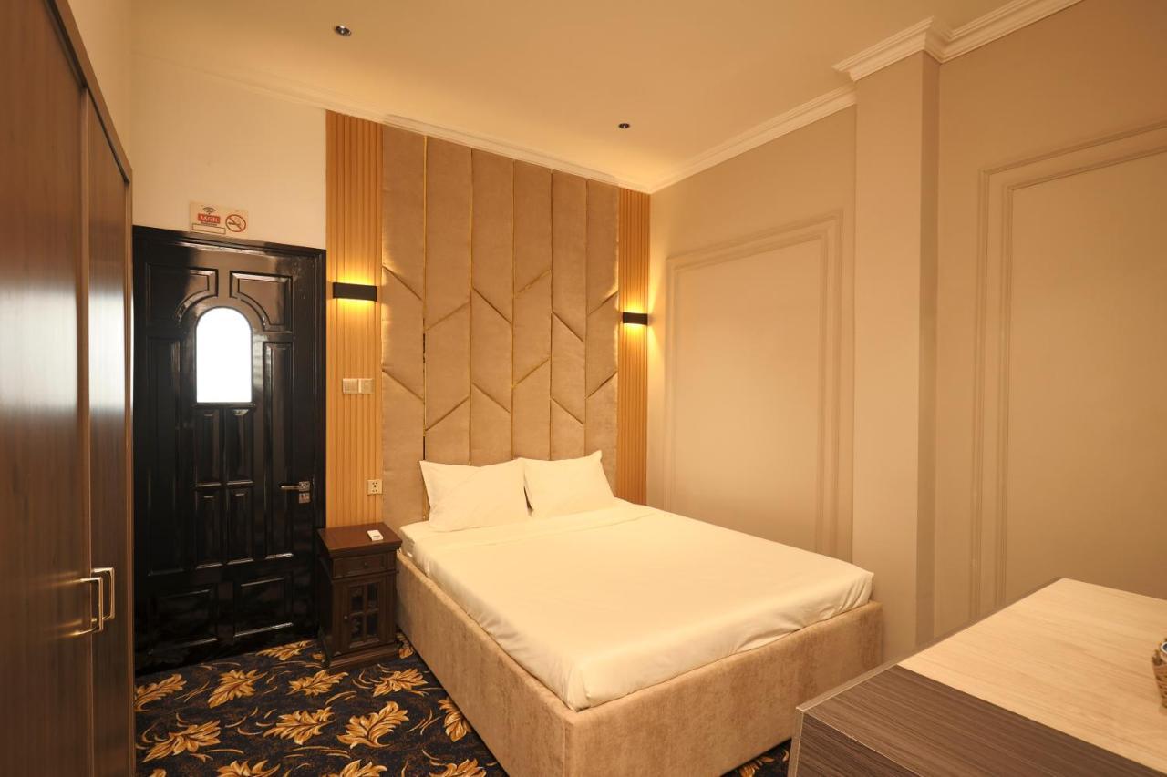 Phuoc Hung 3 Hotel Виньлонг Экстерьер фото