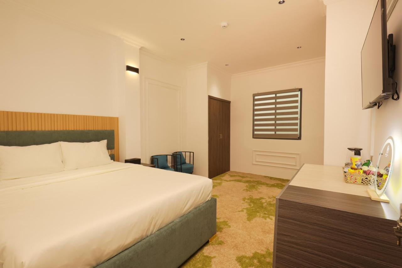 Phuoc Hung 3 Hotel Виньлонг Экстерьер фото
